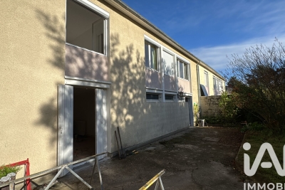 Maison à vendre jardin terrasse cours 
