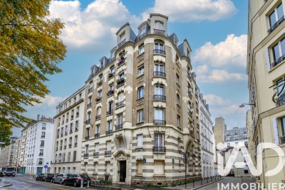 Appartement à vendre à PARIS 12EME Palais Royal - 2 pièces - 44 m² 