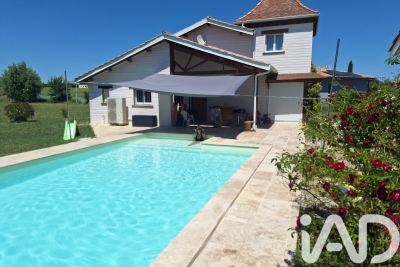 Maison à vendre à PUYMICLAN  - 6 pièces - 152 m² 