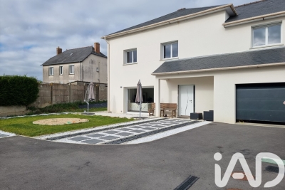 Maison à vendre à SAULNIERES  - 7 pièces - 187 m² 