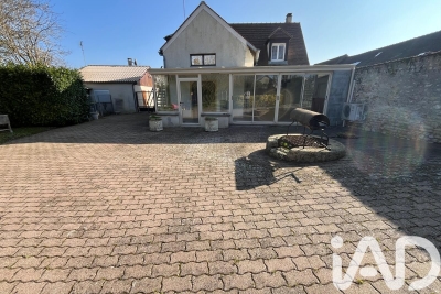 Maison à vendre à BEAUMONT DU GATINAIS  - 10 pièces - 226 m² 