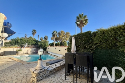 Maison à vendre à ST LAURENT DE LA SALANQUE  - 5 pièces - 143 m² 