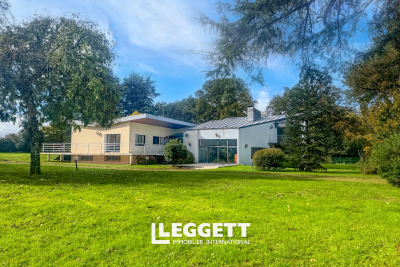 Maison &agrave; vendre maison au bord d un lac 