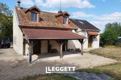 Maison à vendre centre village o