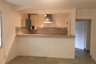 Appartement à louer à SARDAN  - 3 pièces - 70 m² 
