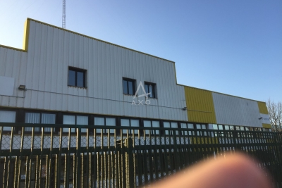 Commerce à louer à PETITE SYNTHE  - 8 pièces - 139 m² 