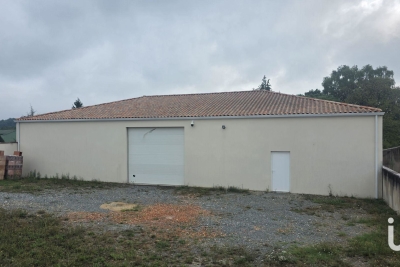 Commerce à vendre à ST MARTIN D ARY   - 289 m² 