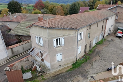 Bien à vendre à LES HALLES   - 298 m² 