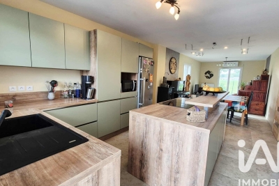 Maison à vendre à LÉGUEVIN  - 4 pièces - 75 m² 