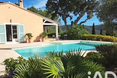 Maison à vendre à PIERREFEU-DU-VAR Pyanet-Pere Eternel - 5 pièces - 153 m² 