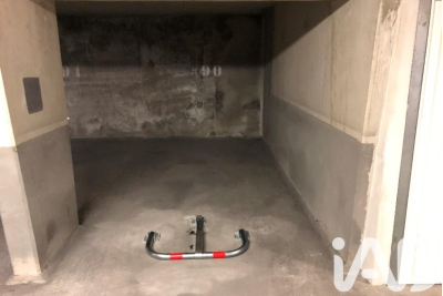 Parking/Garage à vendre à MONTPELLIER Pont-Levis-Centre Commercial  - 11 m² 