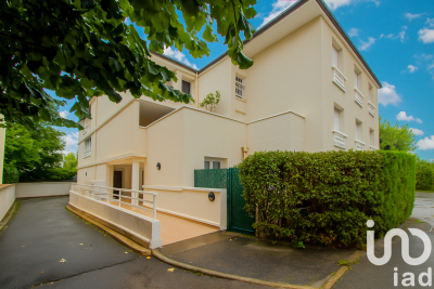 Appartement à vendre à LE CHESNAY-ROCQUENCOURT  - 2 pièces - 50 m² 