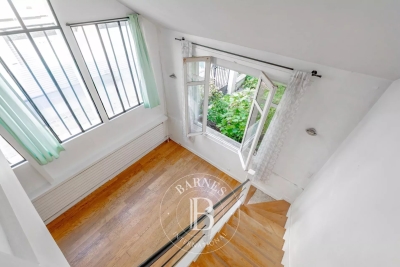 Apartment for sale in PARIS 14EME Rochechouart - 3 rooms - 51 m² 