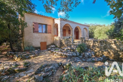 Maison à vendre à MEJANNES-LE-CLAP Caissargues - 5 pièces - 110 m² 