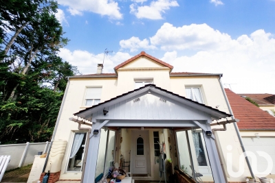 Maison à vendre maison calme quartier est 