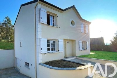 Maison à vendre à ATTICHY  - 5 pièces - 121 m² 