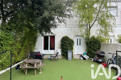 Maison à vendre maison jardin est