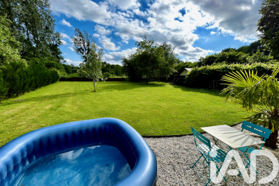 Maison à vendre à CLERE LES PINS  - 8 pièces - 178 m² 