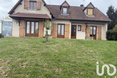 Maison à vendre à BOURBON LANCY  - 7 pièces - 195 m² 