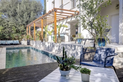 Maison à vendre à NICE  - 8 pièces - 240 m² 