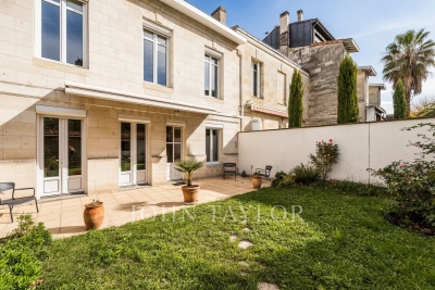 Maison à vendre pied est sud