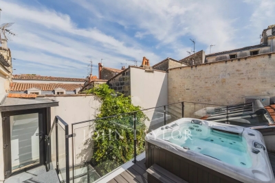 Maison à vendre à BORDEAUX Capeyron 3 - 5 pièces - 217 m² 