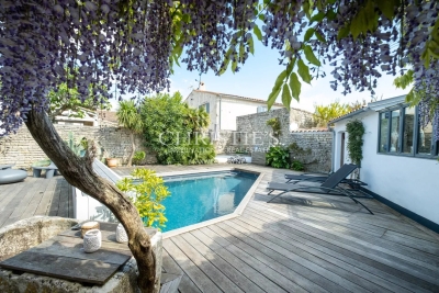 Maison &agrave; vendre &agrave; STE MARIE DE RE  - 6 pi&egrave;ces - 190 m&sup2; 