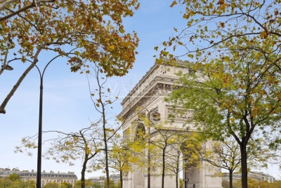 Apartment for sale in PARIS 16EME Rochechouart - 1 rooms - 55 m² 