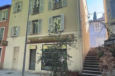 Appartement &agrave; vendre atypique saintes 