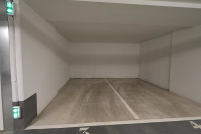 Parking/Garage à vendre à ST-RAPHAËL Font de Fillol  - 13 m² 