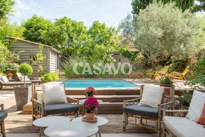 Maison à vendre à ST-CANNAT  - 6 pièces - 230 m² 