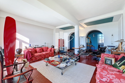 Apartment for sale in FRÉJUS Les Pesquiers - 3 rooms - 135 m² 