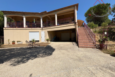 Maison à vendre à ROCHEGUDE  - 7 pièces - 188 m² 