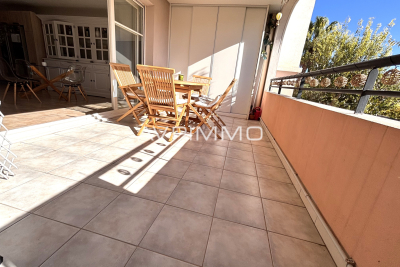 Appartement à vendre à ST-CYR-SUR-MER Le Plan-Beautegas-Les Lones - 3 pièces - 64 m² 