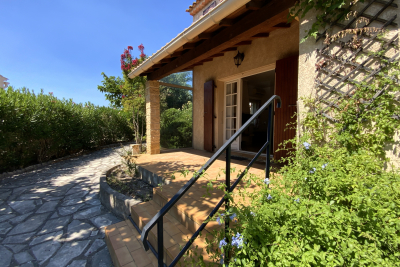 Maison à vendre à UZÈS  - 5 pièces - 120 m² 