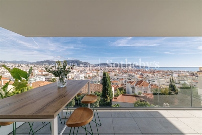 Appartement à vendre à NICE Saint-Charles - 4 pièces - 100 m² 