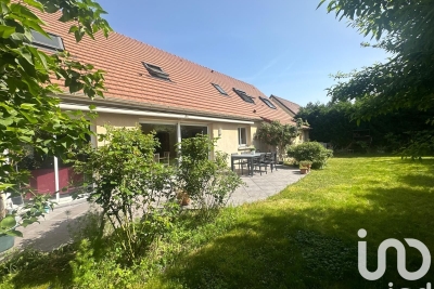 Maison à vendre à CHAMPS SUR MARNE  - 7 pièces - 155 m² 