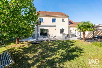 Maison à vendre à VOISENON  - 6 pièces - 176 m² 