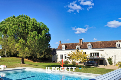 Maison à vendre à BLERE  - 8 pièces - 242 m² 