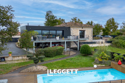 Maison &agrave; vendre &agrave; MONTDOUMERC  - 5 pi&egrave;ces - 234 m&sup2; 