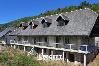 Maison à vendre à ST FRANCOIS-DE-SALES  - 5 pièces - 200 m² 