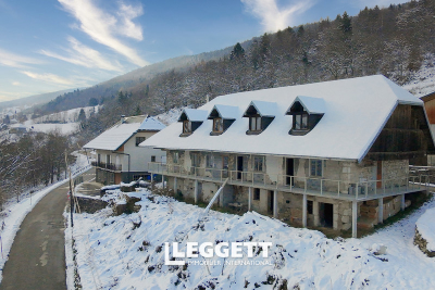 Maison à vendre à ST FRANCOIS-DE-SALES  - 5 pièces - 200 m² 