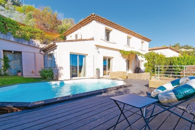 House for sale in MANDELIEU-LA-NAPOULE  - 5 rooms - 133 m² 