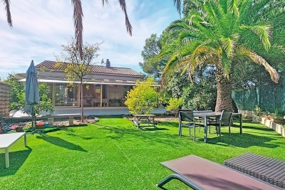 Maison à vendre à FRÉJUS Frejus Plage 1 - 7 pièces - 193 m² 