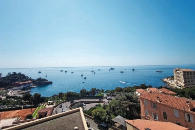 Apartment for sale in ROQUEBRUNE-CAP-MARTIN  - 3 rooms - 107 m² 
