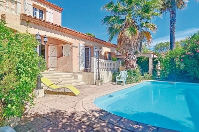 Maison à vendre à FRÉJUS Frejus Plage 1 - 5 pièces - 117 m² 