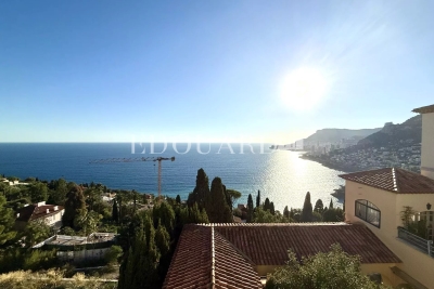 Apartment for sale in ROQUEBRUNE-CAP-MARTIN  - 3 rooms - 82 m² 
