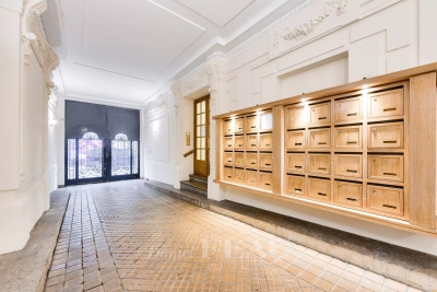 Appartement à louer à PARIS 3EME Maison Blanche - 2 pièces - 49 m² 