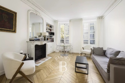 Appartement à vendre à PARIS 6EME Maison Blanche - 5 pièces - 80 m² 