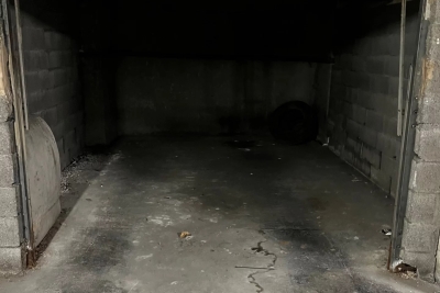 Parking/Garage à vendre centre ville j 